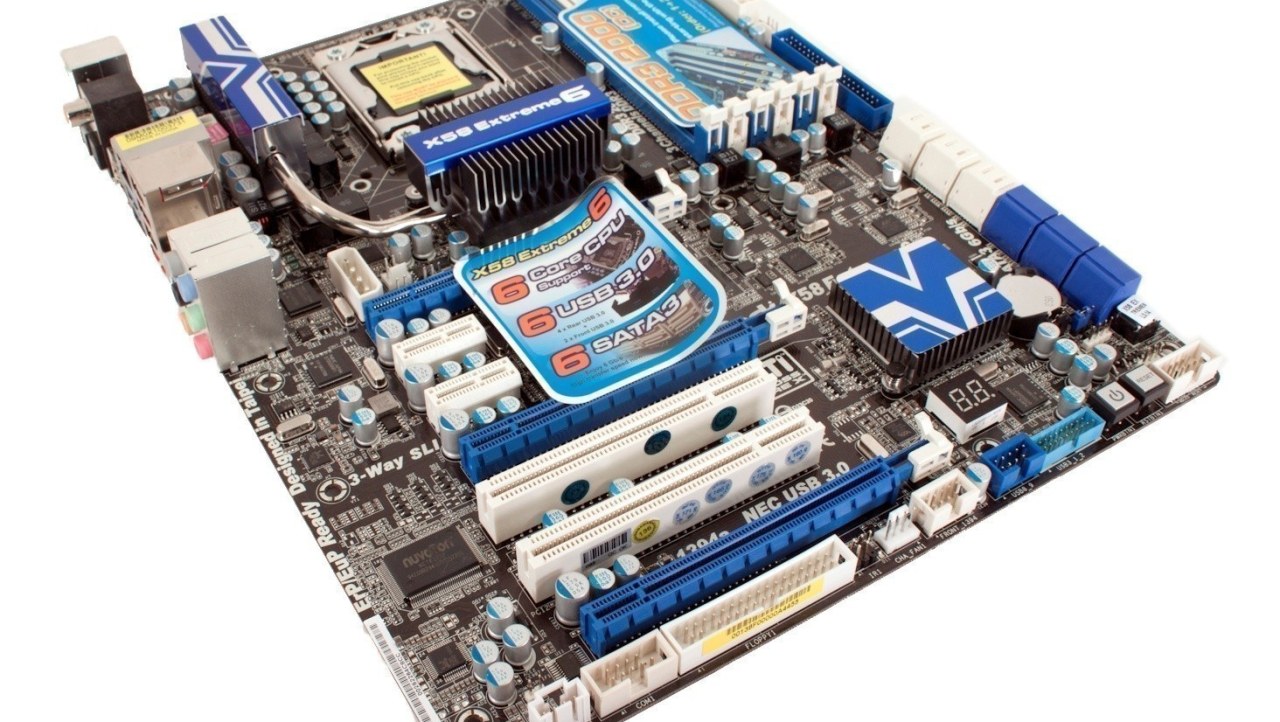 ASRock X58 Extreme6 (Intel X58 Express) Motherboard