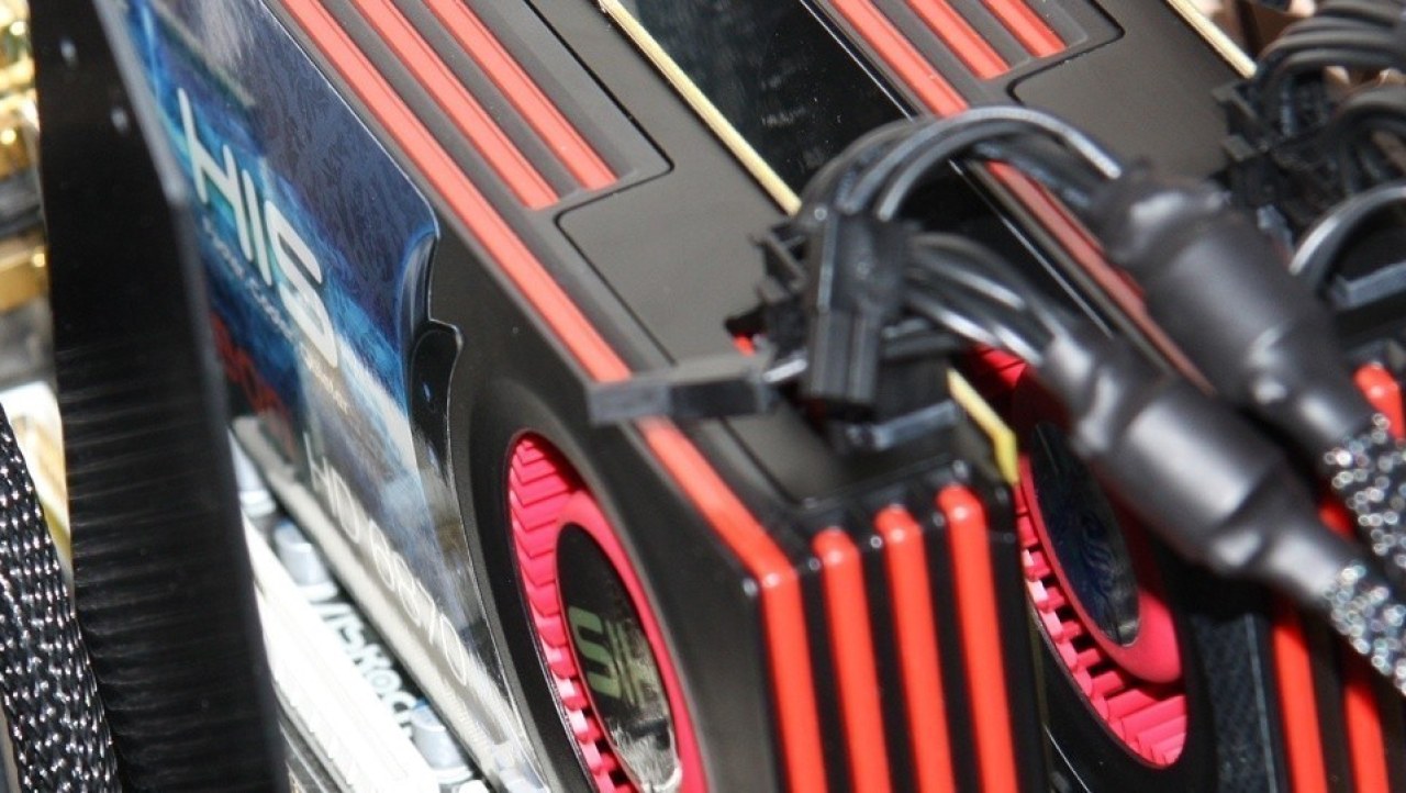 HIS Radeon HD 6870 1GB Video Card in Crossfire