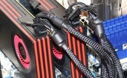 Lantic Radeon HD 6870 1GB Video Card in CrossFire Overclocked