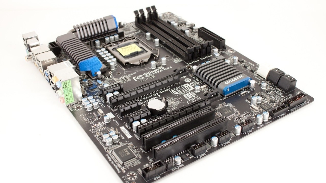 GIGABYTE P67A-UD4 (Intel P67 Express) Motherboard Review