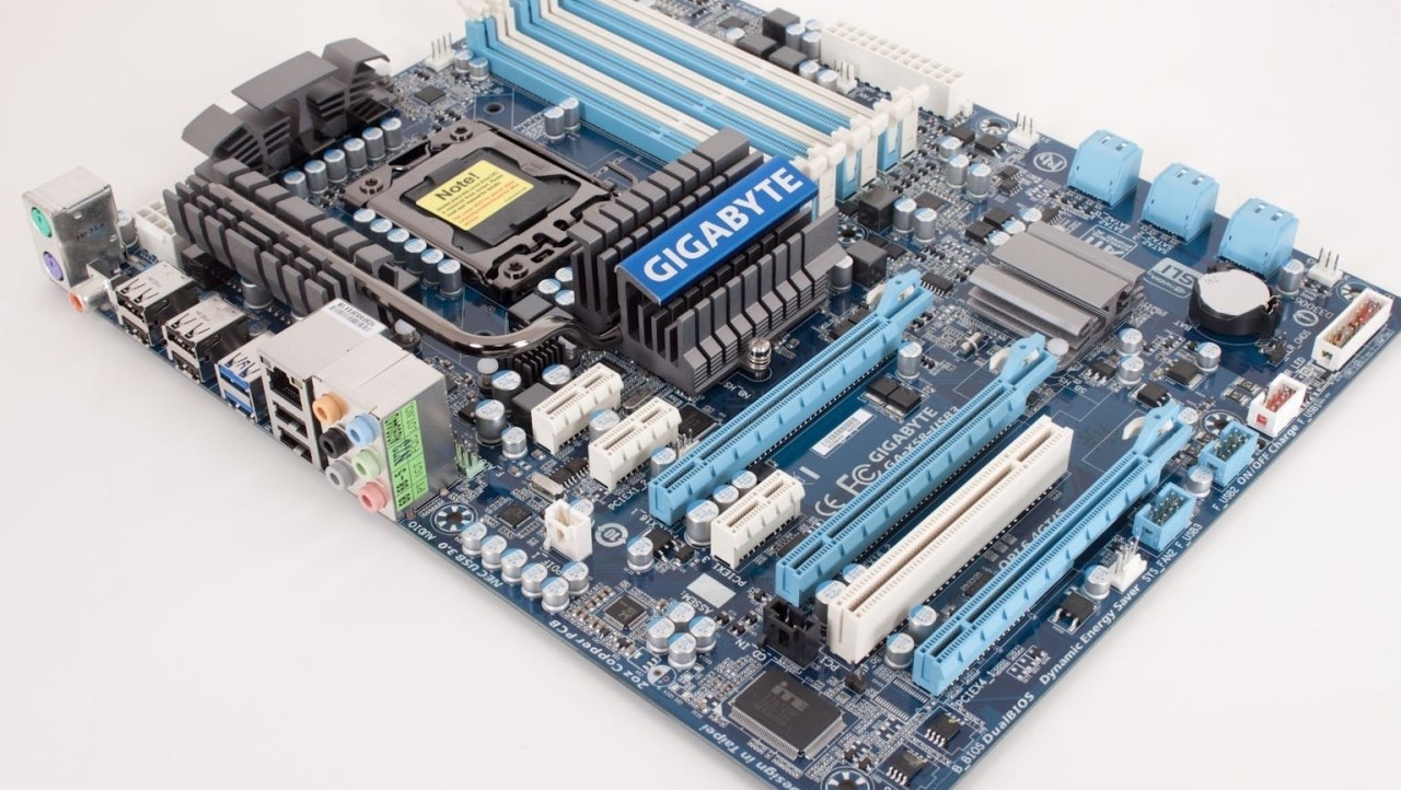 GIGABYTE X58-USB3 (Intel X58 Express) Motherboard Review