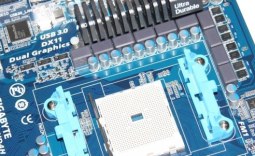 GIGABYTE A75-UD4H (AMD A75) Llano Motherboard Preview