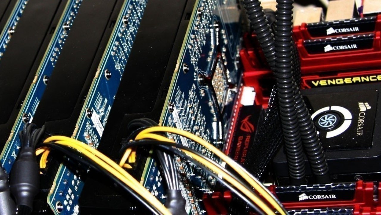 Core i7 3960X with 4-Way CrossFireX HD 6970 Performance Analysis