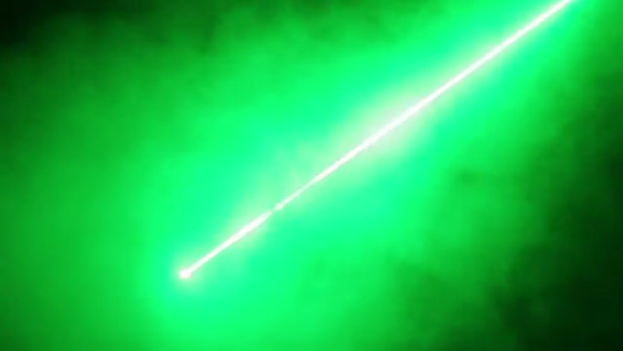 Wicked Lasers Spyder III Krypton 1 Watt Green Laser Review