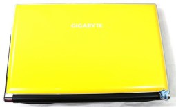 GIGABYTE P25W Gaming Laptop Review