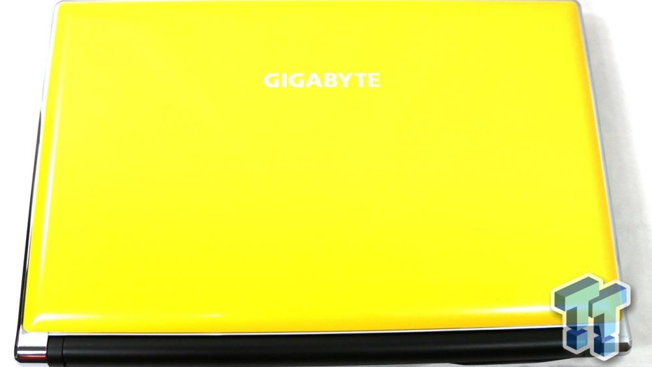 GIGABYTE P25W Gaming Laptop Review