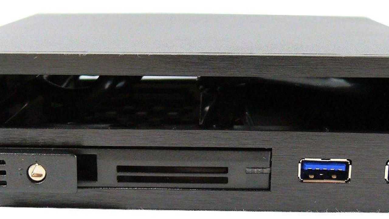 iStarUSA 5K25TU Hot Swap 5.25-inch Bay Enclosure Review