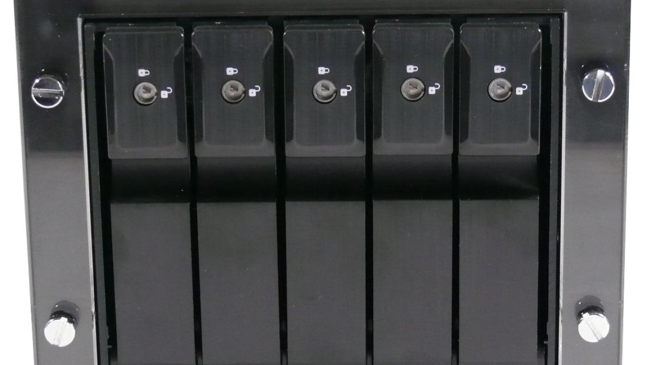Addonics RAID Tower III External Storage Device Review