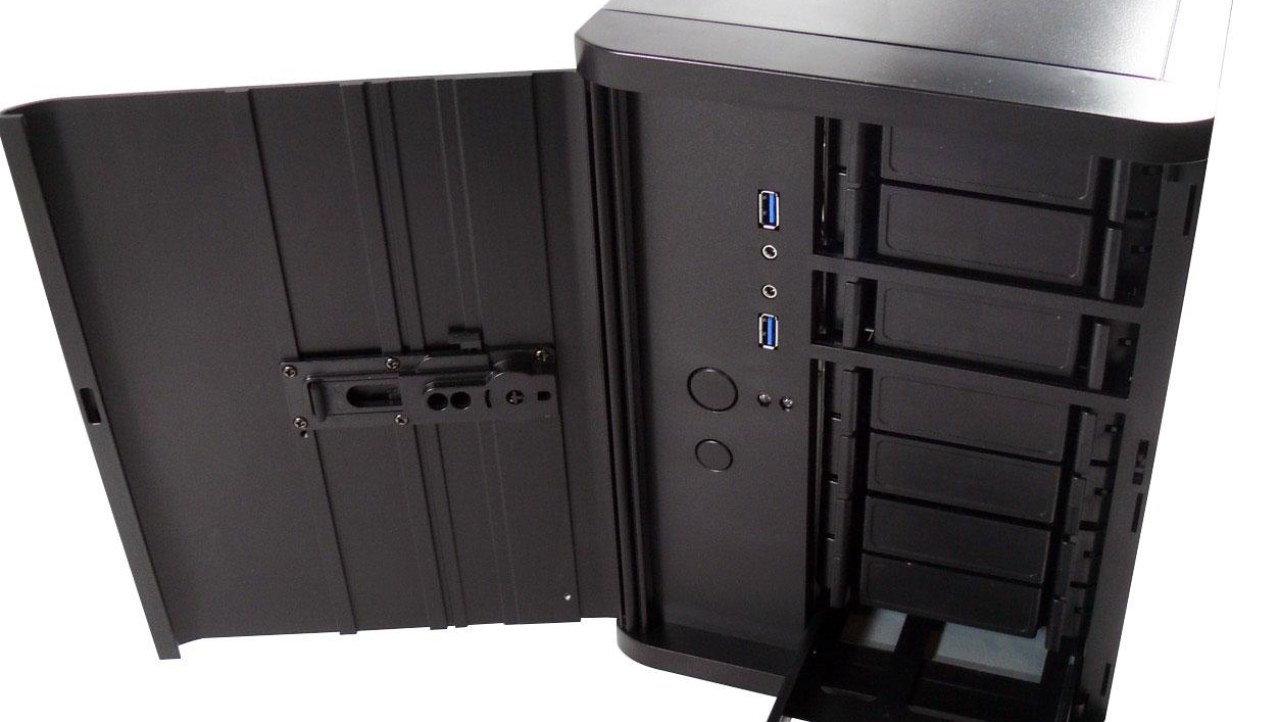 SilverStone DS380 Eight Bay NAS Chassis Review