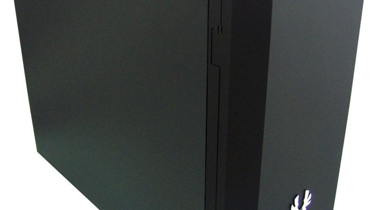 BitFenix Shadow Mid-Tower Chassis Review