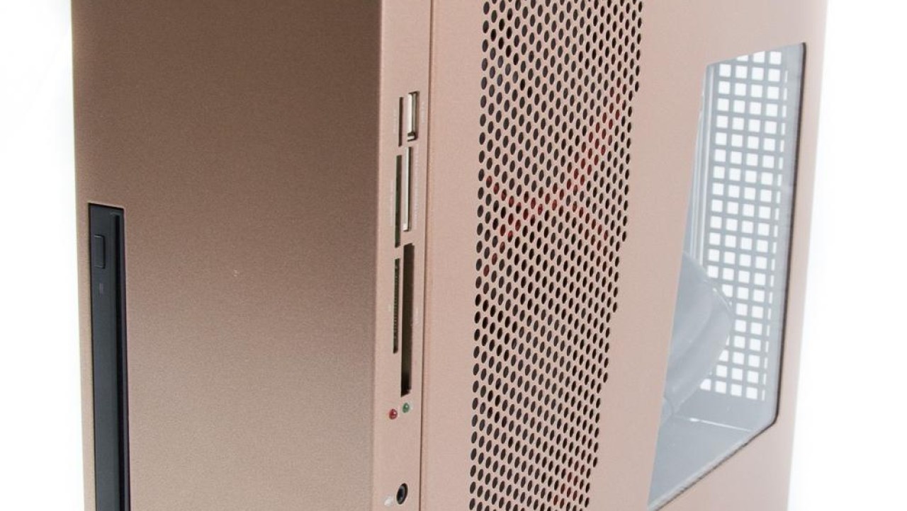 Digital Storm Bolt 2 SFF Gaming Desktop PC Review