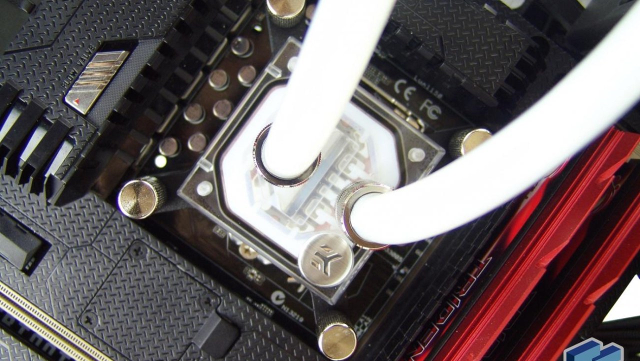 EK Supremacy EVO Clean CSQ CPU Water Block Review