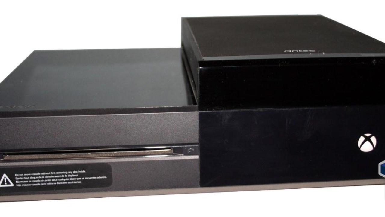 Antec X-1 Xbox One USB Console Cooler Review