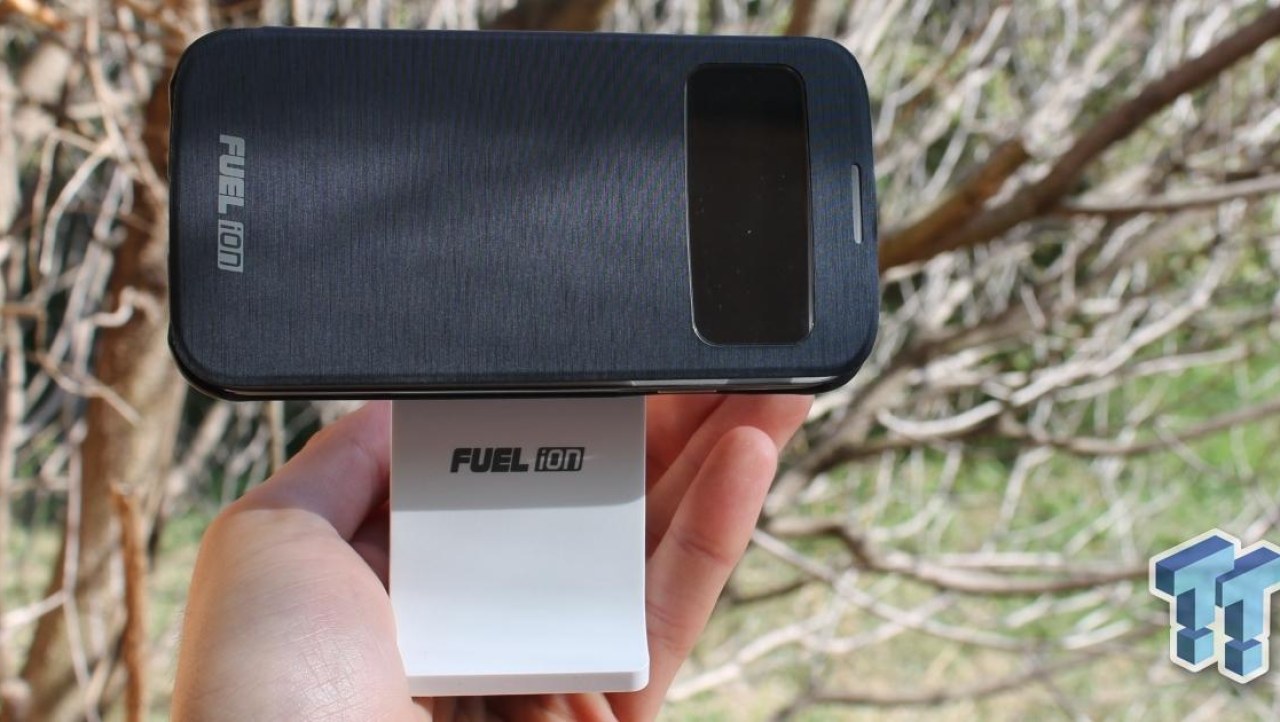 Patriot FUEL iON Magnetic Charging S4 Case and Stand Review