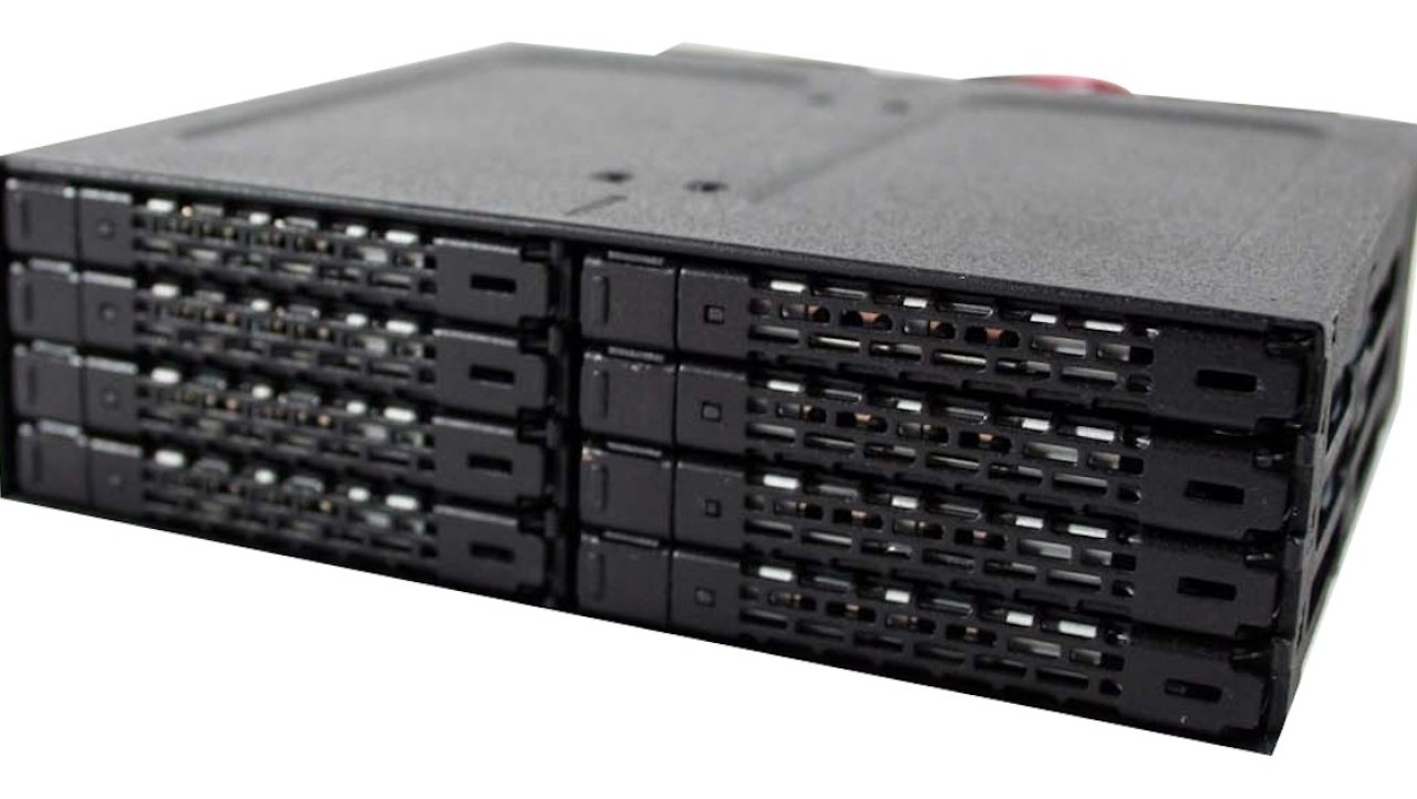 ICY DOCK ToughArmor MB998SP-B Eight-Bay SATA Backplane Cage Review