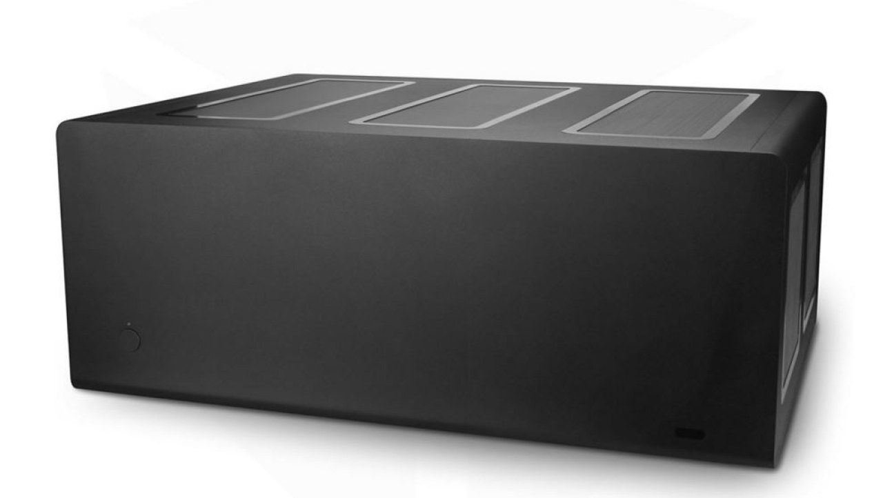 Streacom F12C ATX HTPC Chassis Review