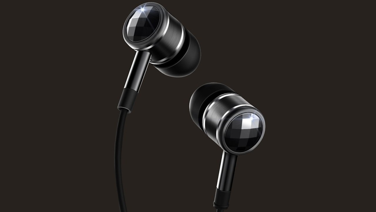 1MORE Swarovski Crystal Piston Earphones Review