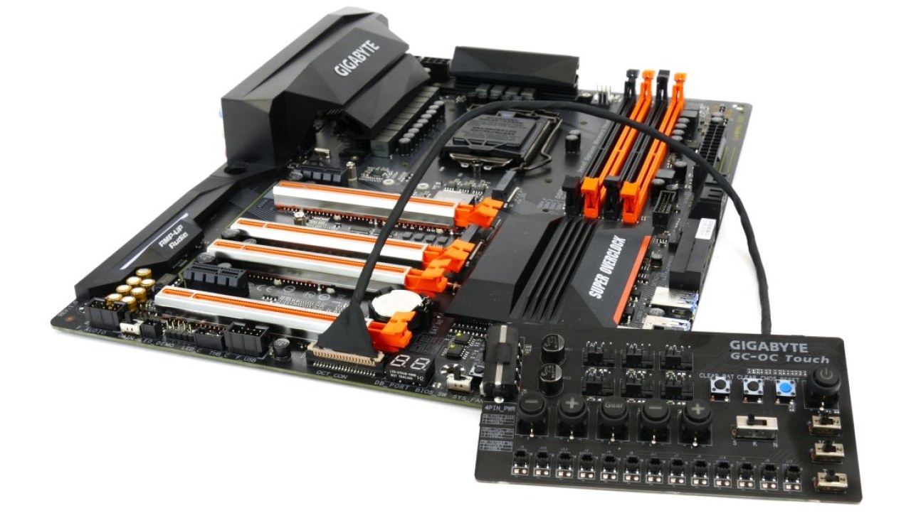 GIGABYTE Z270X-GAMING SOC Motherboard Review