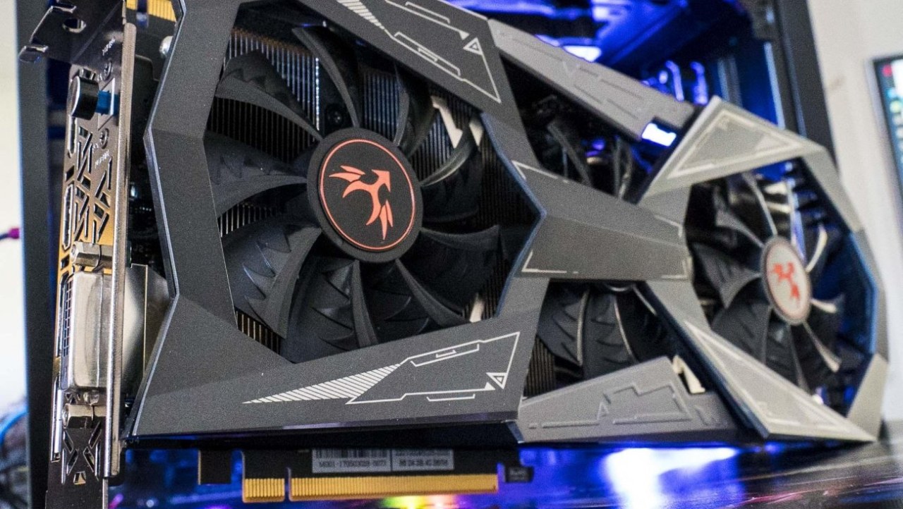 COLORFUL iGame GeForce GTX 1080 Vulcan X OC Review