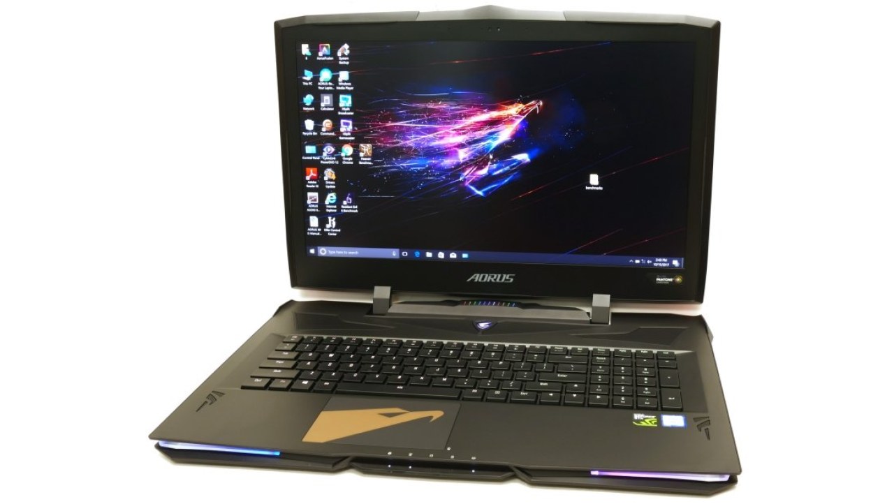 AORUS X9 (Kaby Lake) Gaming Laptop Review
