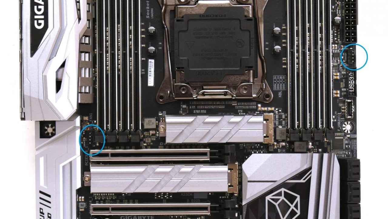 GIGABYTE X299 Designare EX (Intel X299) Motherboard Review