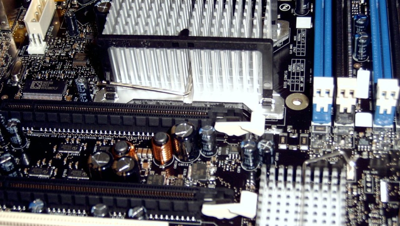Intel's newest processors - Smithfield 840 and Presler 955 XE