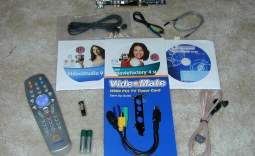 Compro VideoMate H900 PCI TV/FM Card