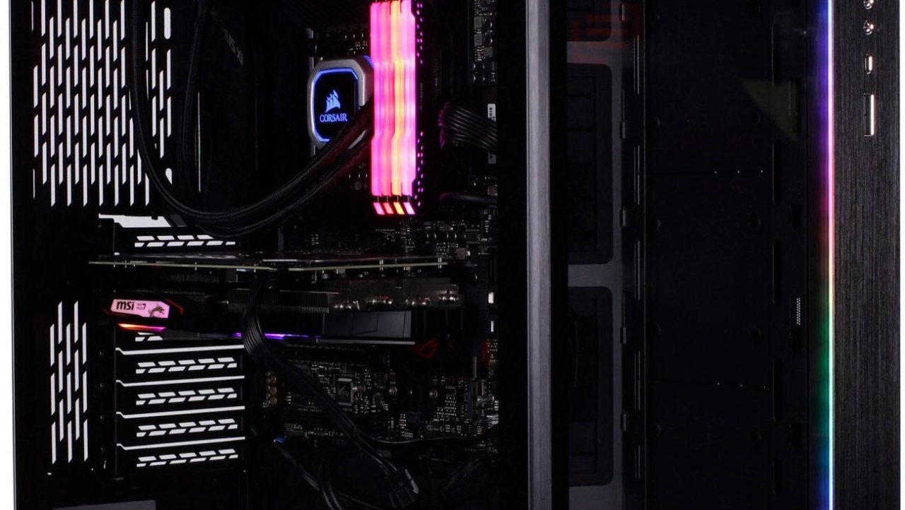 Lian Li PC011 Dynamic XL Full-Tower Chassis Review