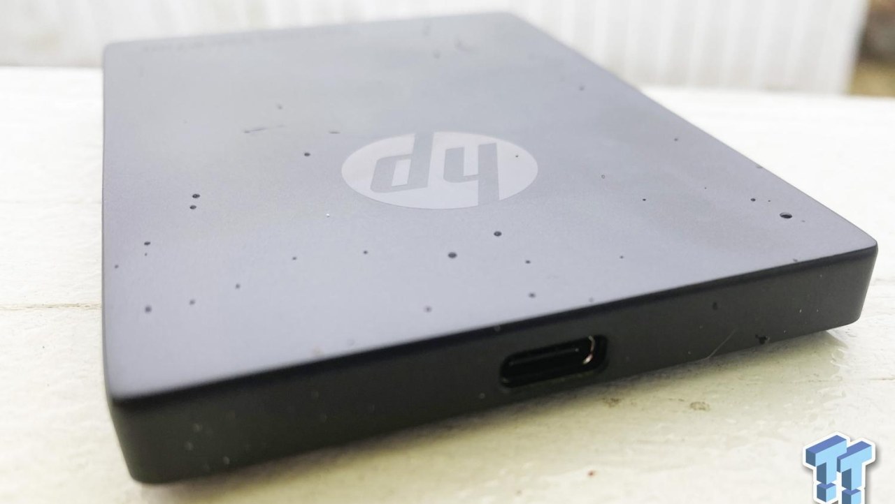 HP P700 1TB Portable SSD Review