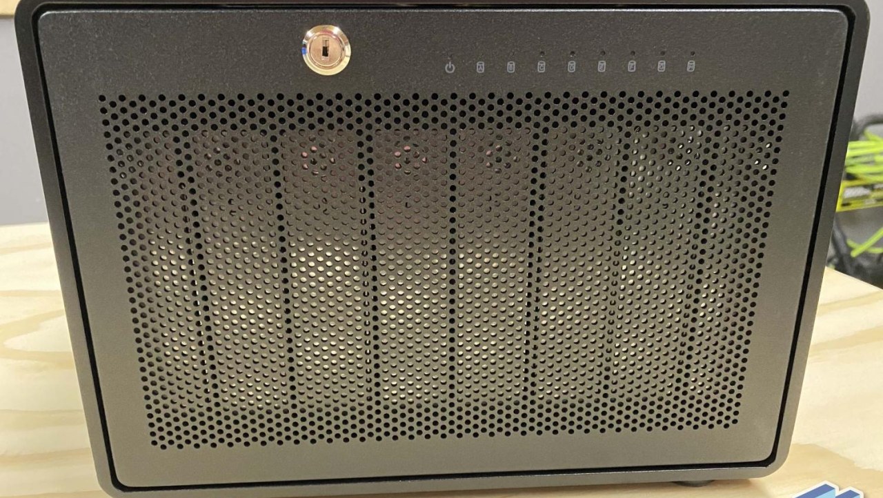 OWC ThunderBay 8 Thunderbolt 3 8-Bay DAS Review
