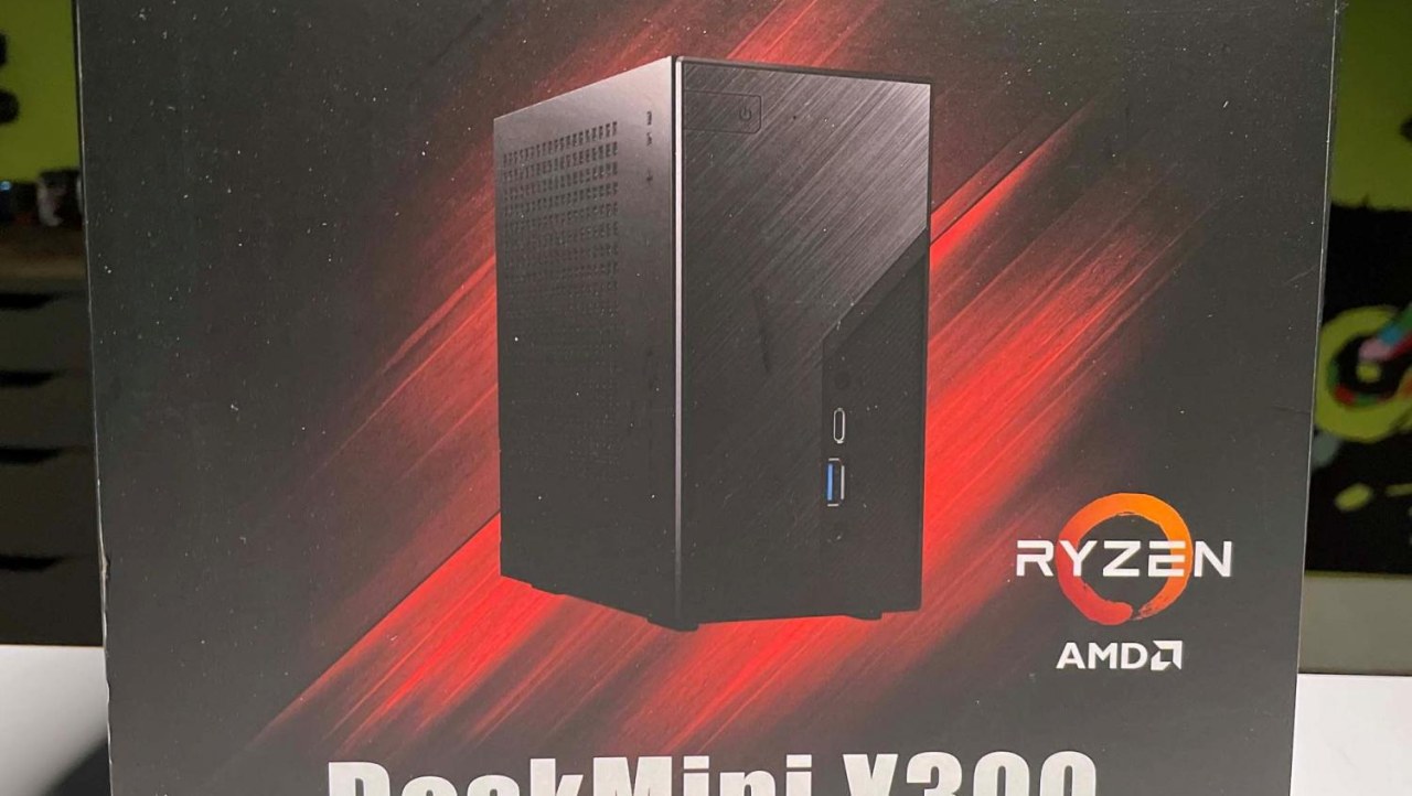 ASRock DeskMini X300 Mini PC Review