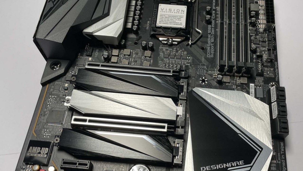 GIGABYTE Z490 Vision D Motherboard Review