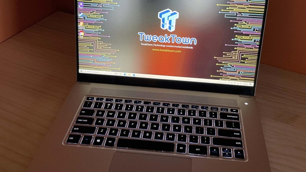 XPG XENIA Xe 15" Gaming Ultrabook Review