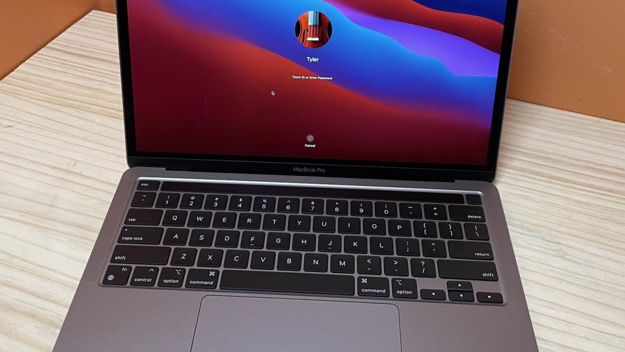 Apple MacBook Pro 13" 2020 Review