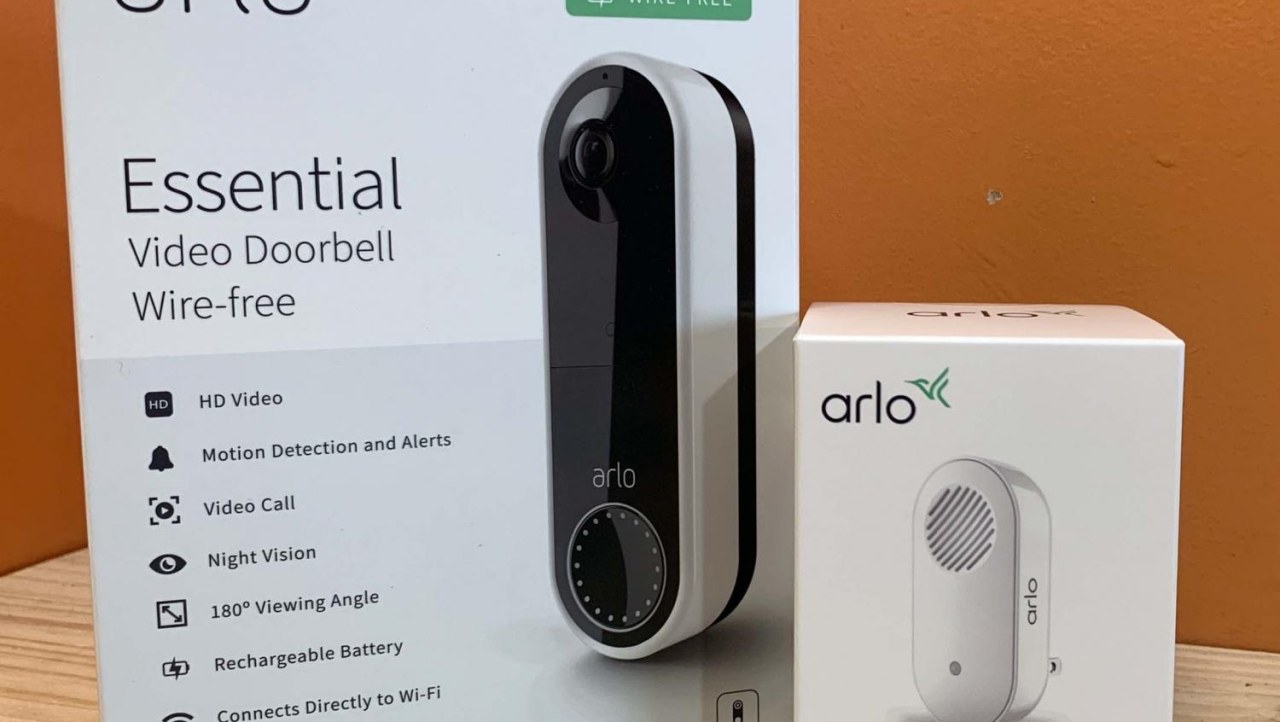 Arlo Essential Wire-Free Video Doorbell Review