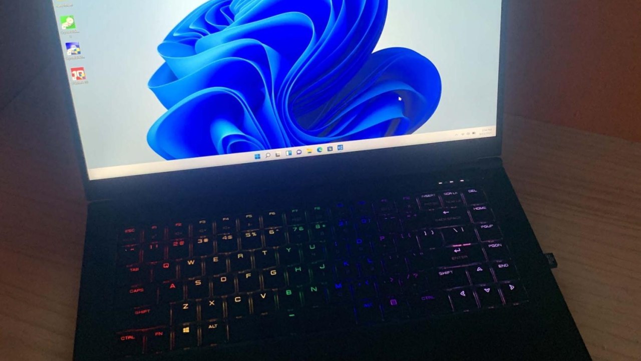 XPG Xenia 15 Gaming Notebook Review