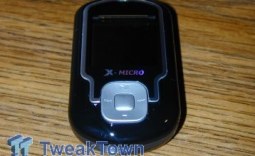 X-Micro X-VDO MP4 F610 - Portable Music Video Player