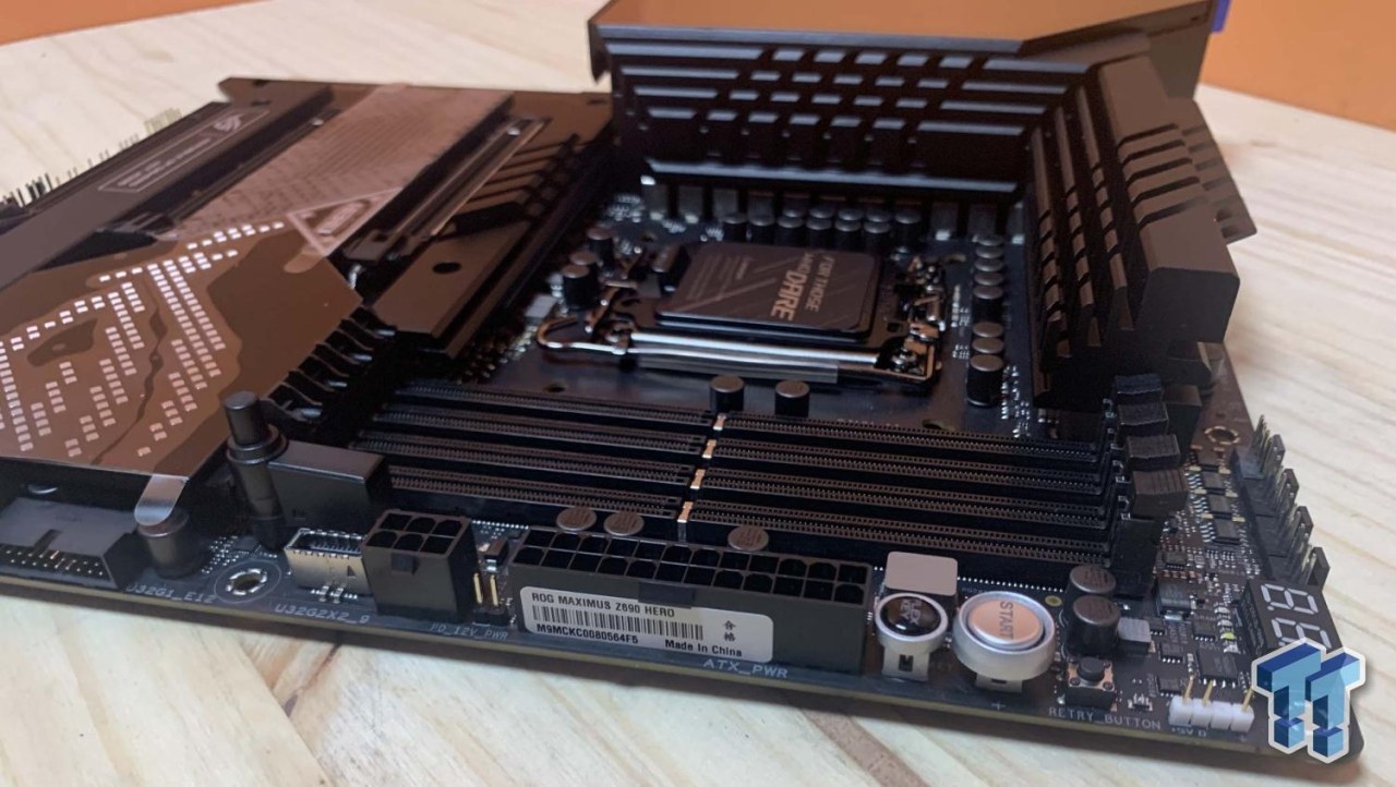 ASUS ROG Maximus Z690 Hero Motherboard Review