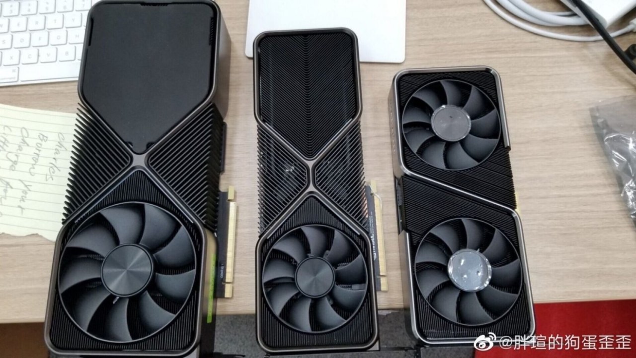 Here's the new GeForce RTX 3090, RTX 3080, RTX 3070 in a family photo