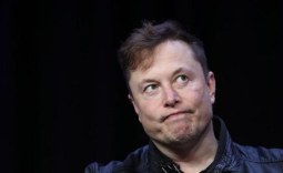 Will Elon Musk be forced into buying Twitter for nearly double?