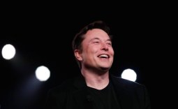 Elon Musk sells billions in Tesla stock to prepare for Twitter