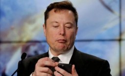 Elon Musk asks his Twitter followers if they've seen his 'sex tape'