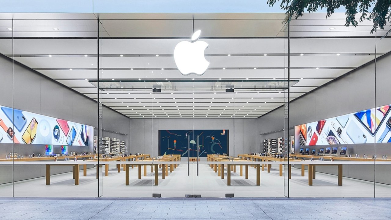 Apple's latest patent is more evidence that a foldable iPhone is coming soon