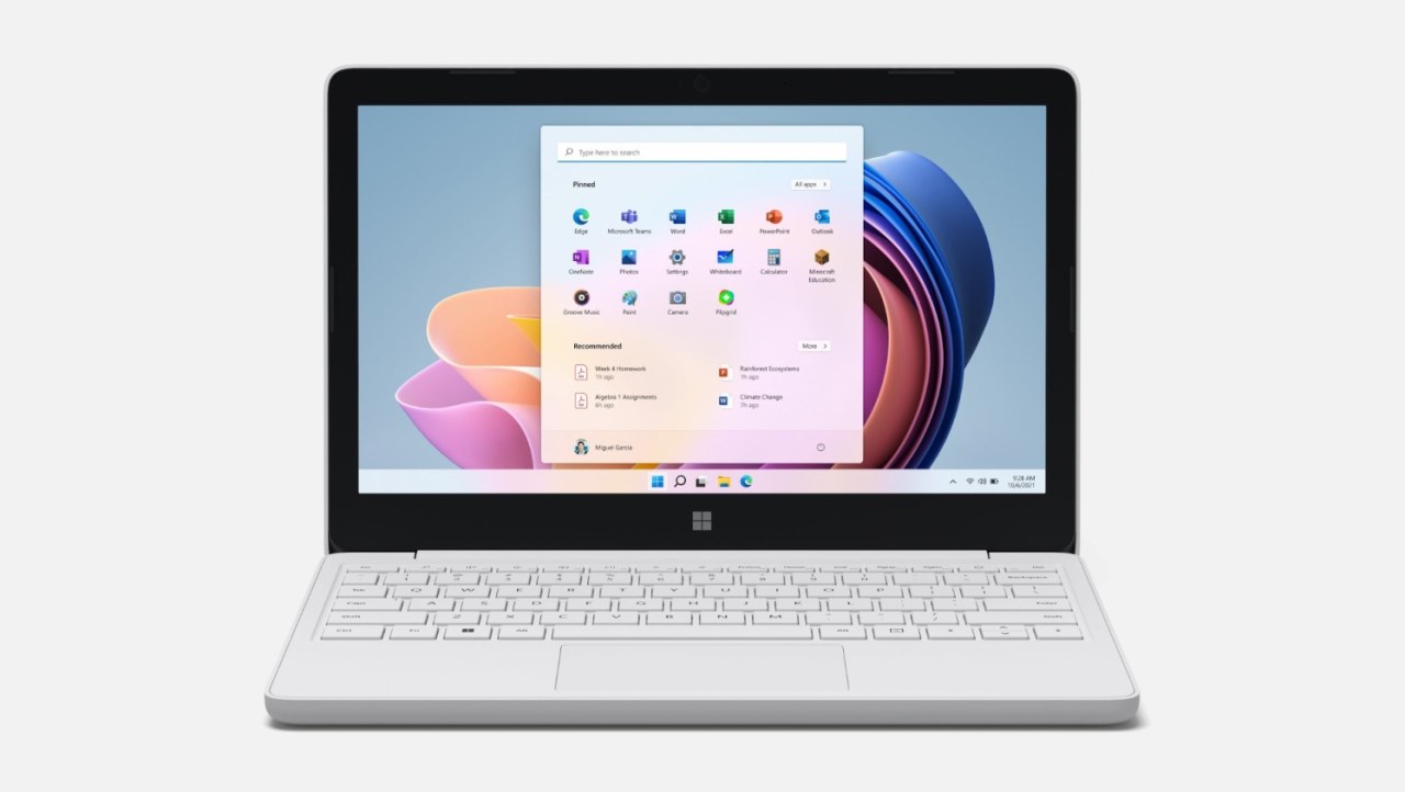 Windows 11 bug has seemingly broken the taskbar for some folks
