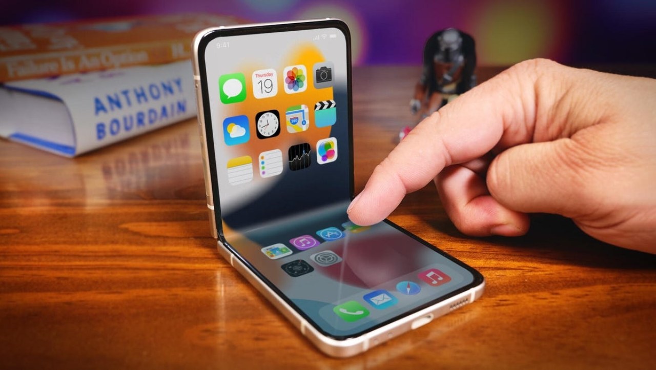Apple reportedly halts foldable iPhone development over one big issue