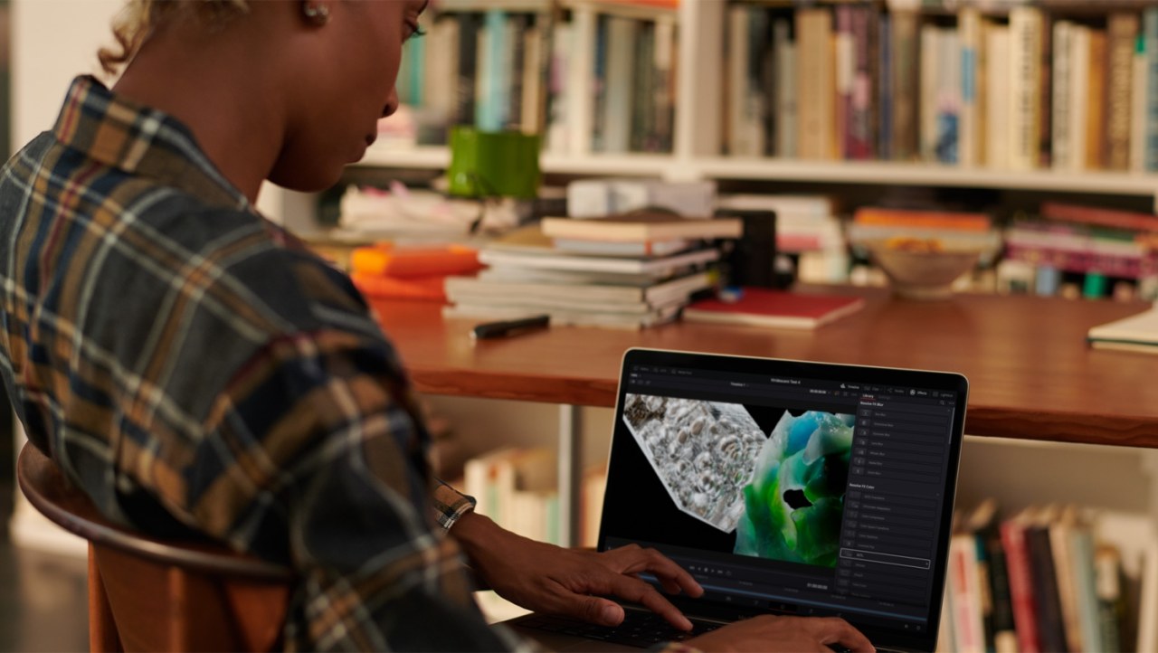 Amid ongoing foldable iPhone hopes, one analyst says a foldable MacBook is coming instead