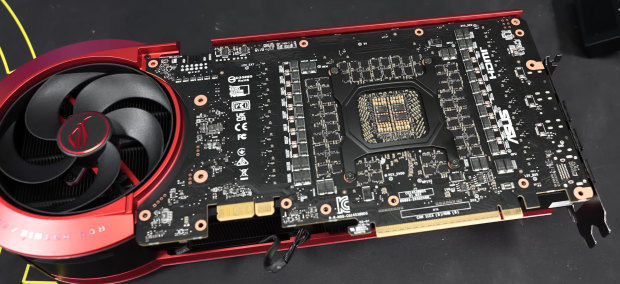 Der8auer pulls over 750W on 12V-2x6 cable on ASUS ROG MATRIX RTX 5090: no BIOS or shunt mods