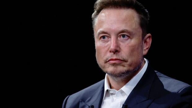 Elon Musk ends dispute over Twitter stake with SEC, refuses to admit wrongdoing