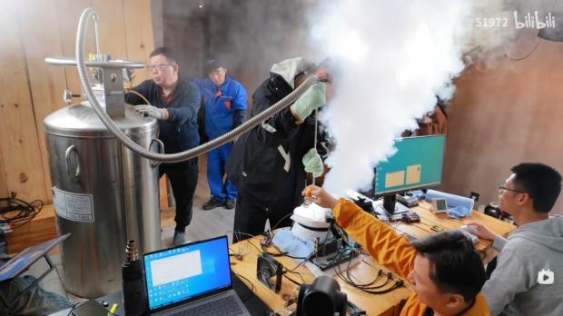 Intel Core i9-14900KF breaches 9.2 GHz, breaking the previous CPU frequency world record